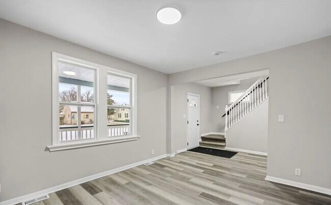 Foto del edificio - Come see your new home!
