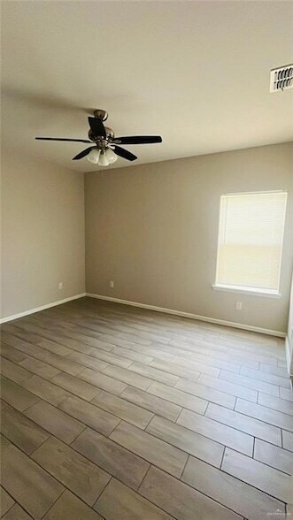 Foto del edificio - 1204 W Sucre Dr