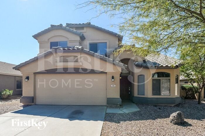 Foto principal - 195 W Dexter Way