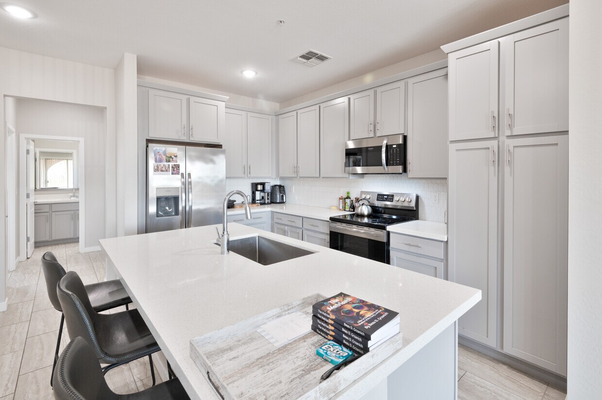 Photo - 155 N Lakeview Boulevard Unit 268, Chandler, AZ 85225