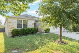 Building Photo - 205 Lark St