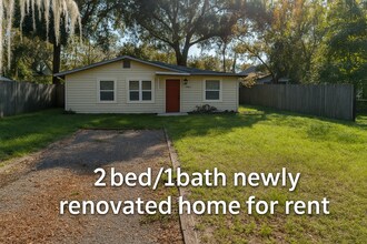 Building Photo - 2330 2nd Ave