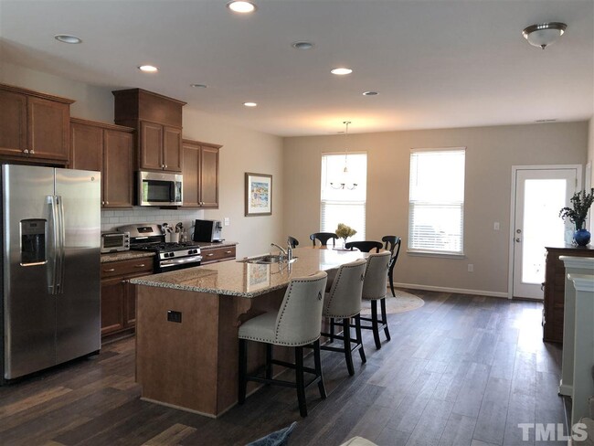 Building Photo - 932 Dalton Ridge Pl