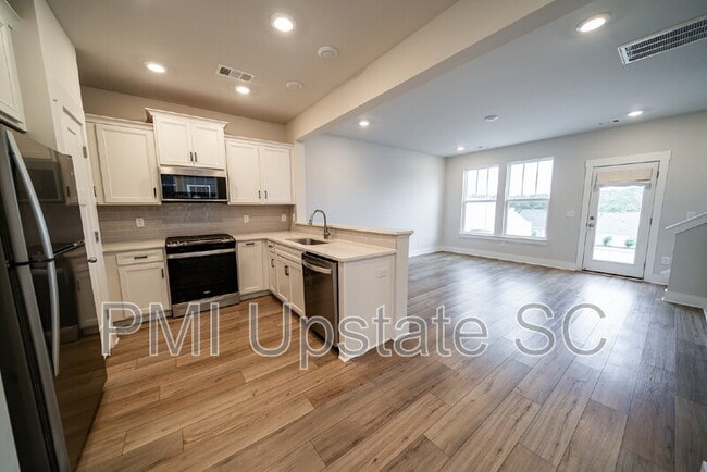Building Photo - 181 Dalmatian Dr
