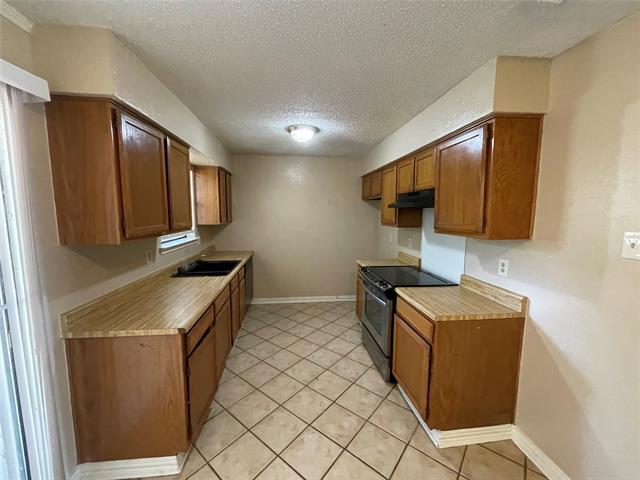 Building Photo - 4705 Kristie Dr