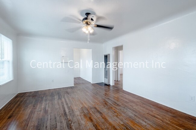 Foto del edificio - 2 Bedroom/1 Bath Home - $1495 per month