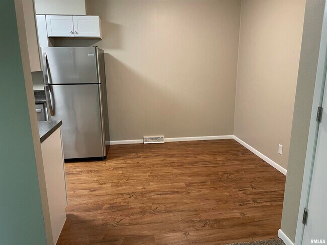 Foto del edificio - 501 W Valley Dr