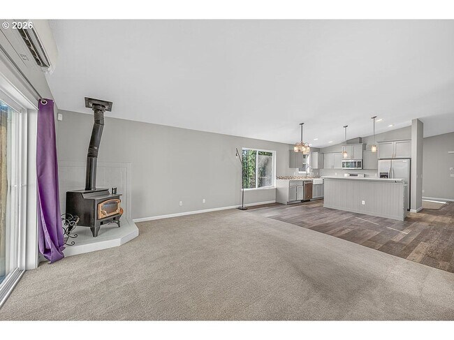 Foto del edificio - 57800 Grandmas Ln