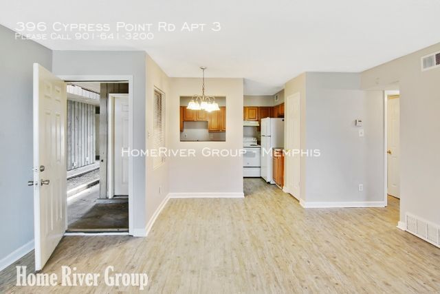 Primary Photo - 2 bedroom at Riverbend in August