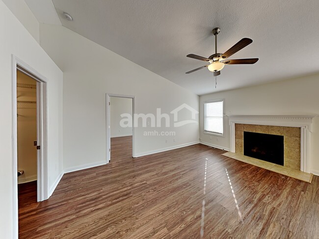 Building Photo - 749 Cedar Run Drive