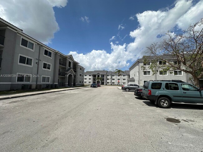Building Photo - 15410 SW 284th St