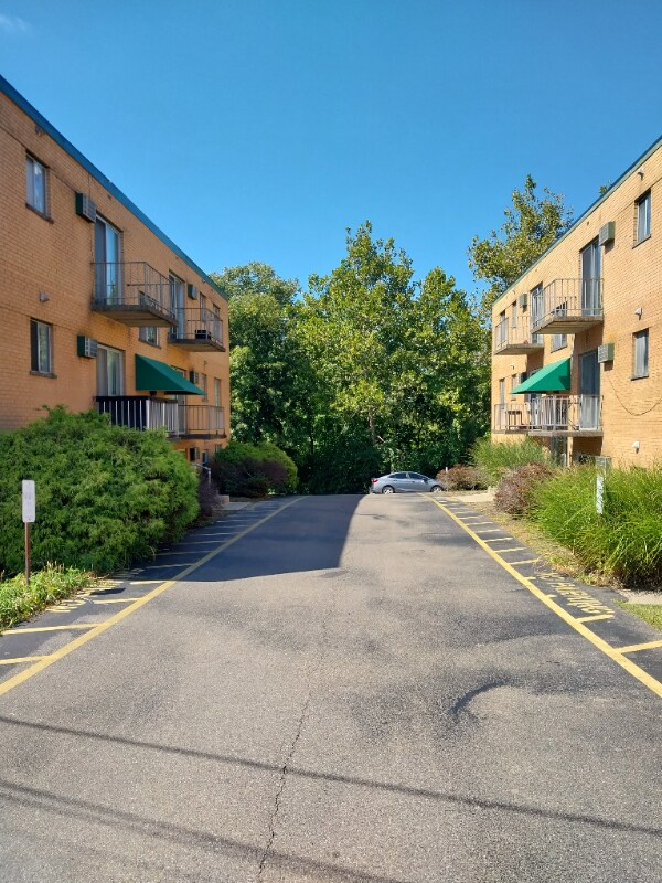 Primary Photo - 6273 Cheviot Rd