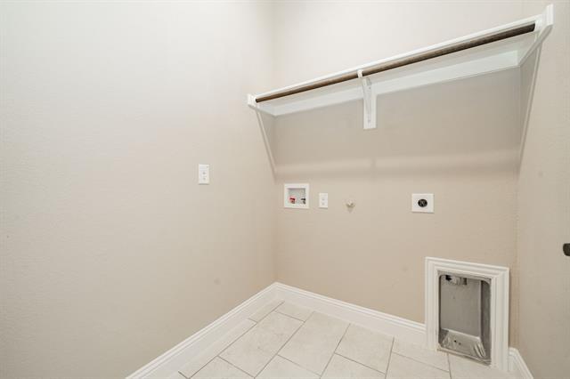 Foto del edificio - 920 Baldcypress Dr