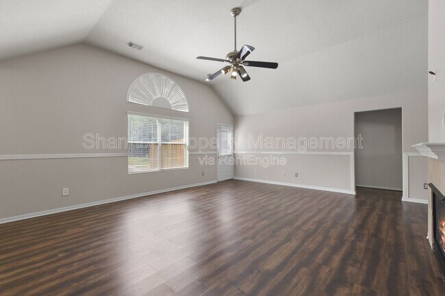 Building Photo - 18534 Burgundy Sky Way