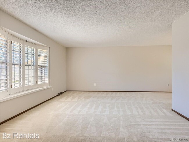 Building Photo - 4 br, 4 bath House - 7437 S Downing Cir W
