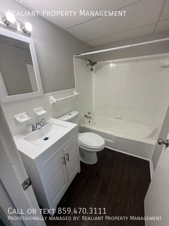 Photo - 208 Lakeshore Dr Apartment