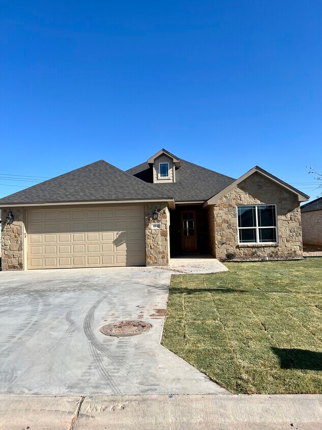 Foto principal - 4042 Caroline Ln