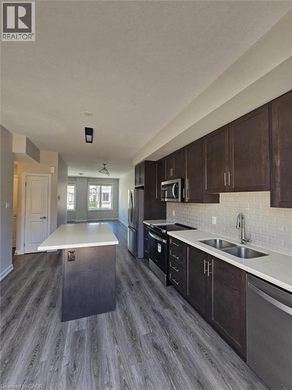 Building Photo - 10 Birmingham Dr