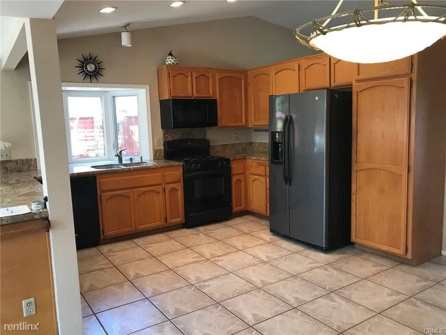 Foto del edificio - 3 br, 2 bath House - 2921 Bonanza