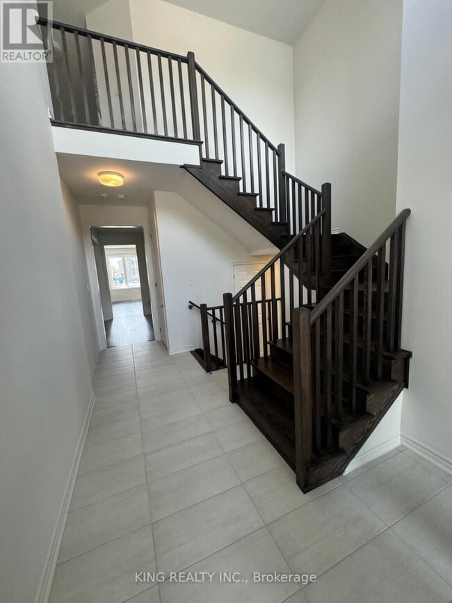 Building Photo - 54 Sandhill Cres
