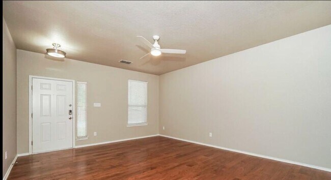 Foto del edificio - 6506 Oldham Cove