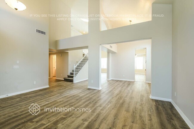 Building Photo - 6617 W Andrea Dr
