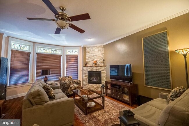 Foto del edificio - 1043 Washington St