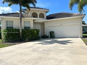 Building Photo - 2807 Augusta Dr
