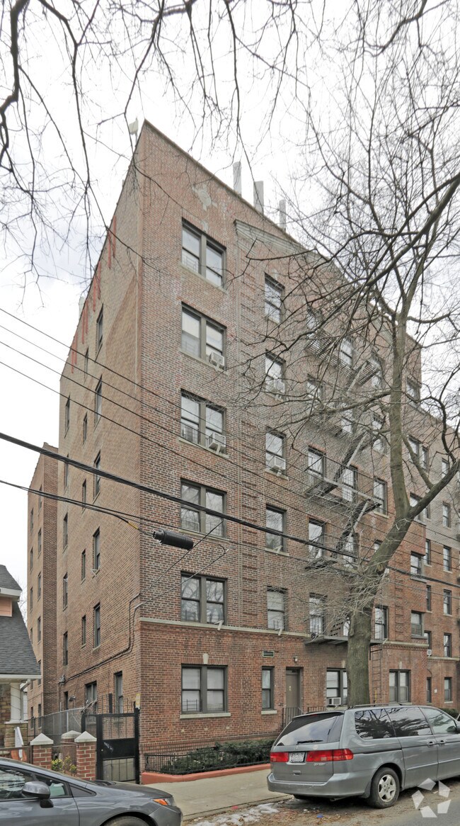 Building Photo - 87-24 115TH ST