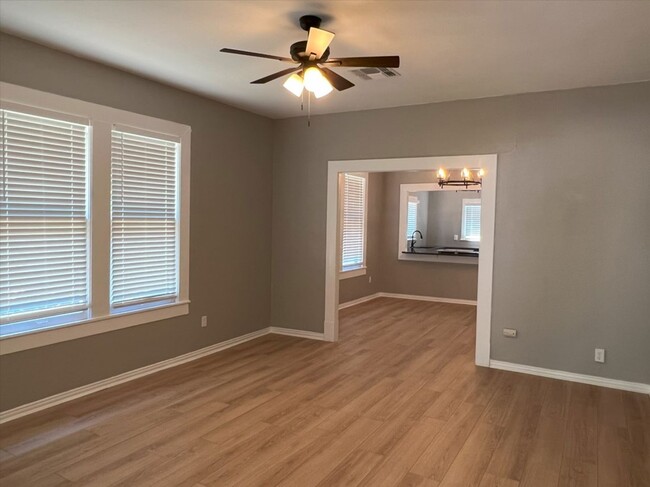 Foto del edificio - UPDATED 2 BEDROOM CENTRAL BELTON NEAR UMHB