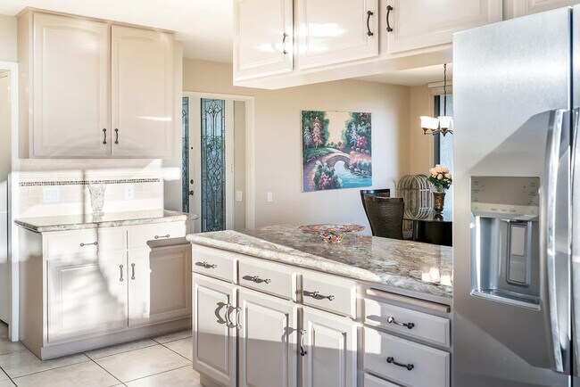 Foto del edificio - 31 Stanford Dr