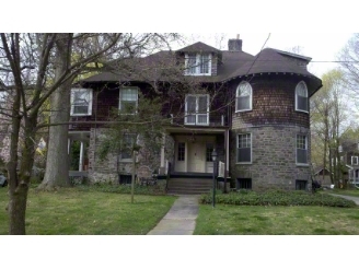 Primary Photo - 144 Park Ave