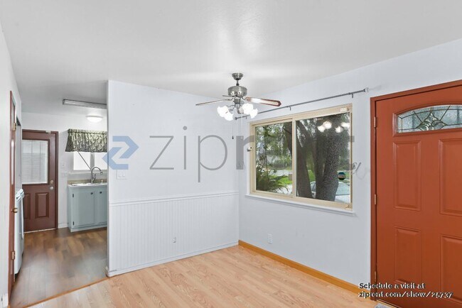 Foto del edificio - 4452 Viejo Way