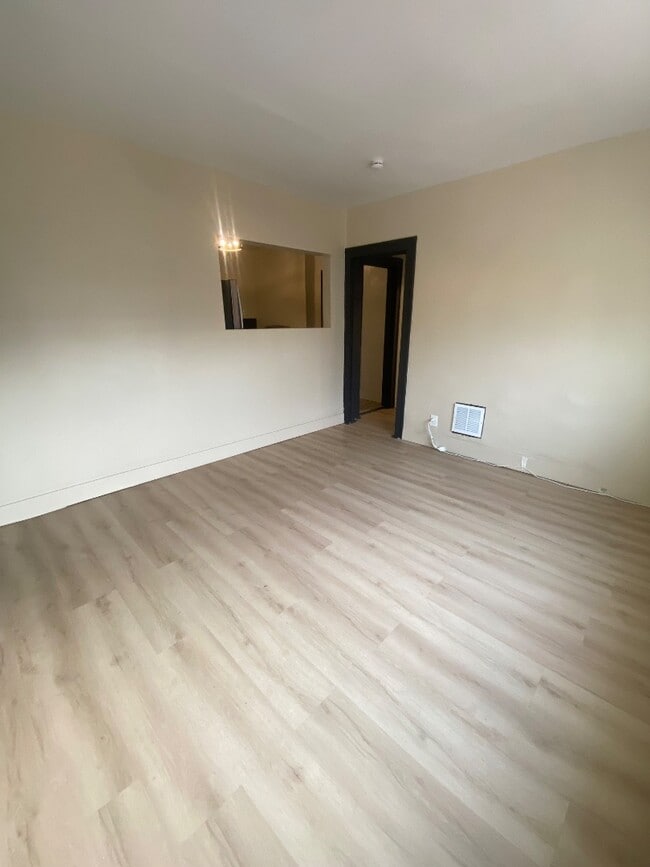 Building Photo - 4301 Potomac St