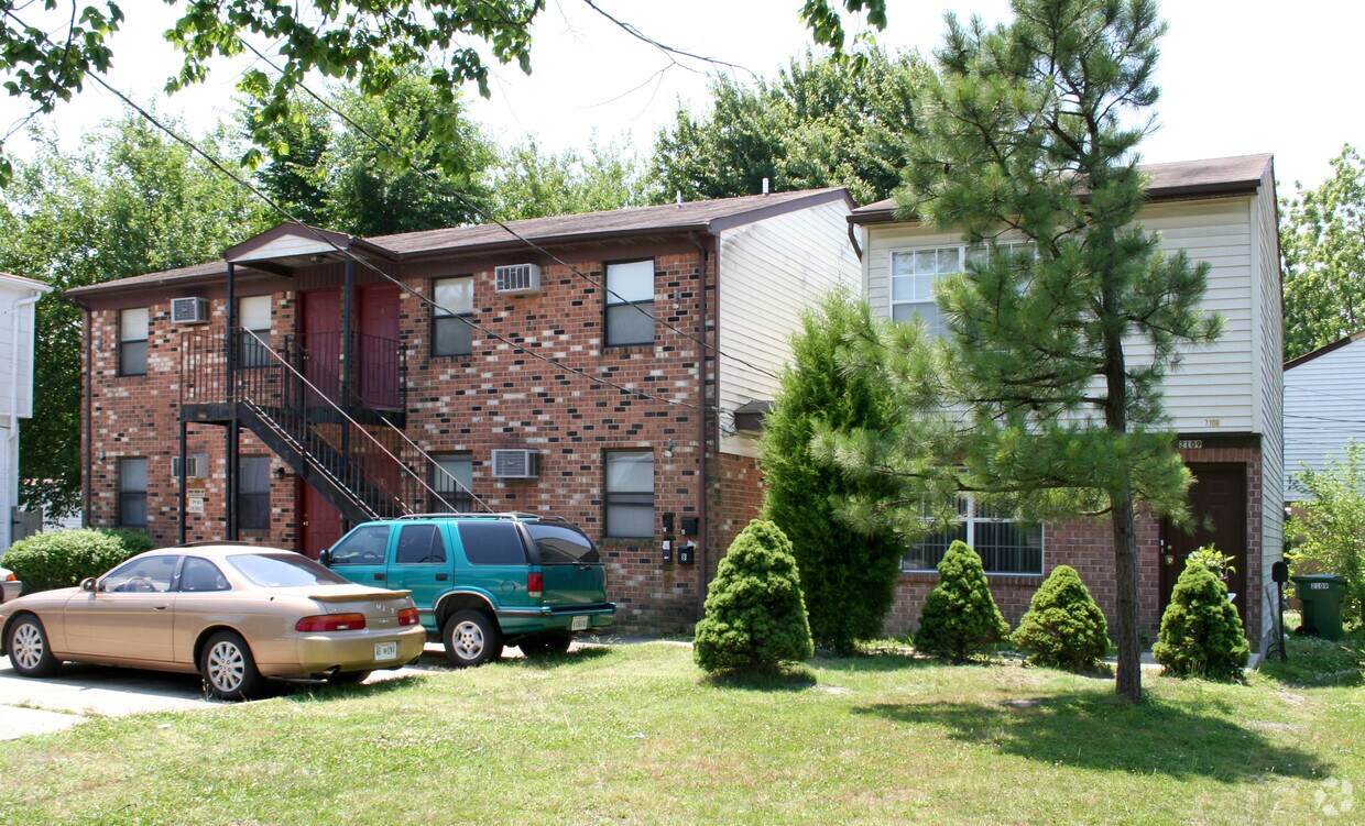 Primary Photo - 2109 Lafayette Blvd