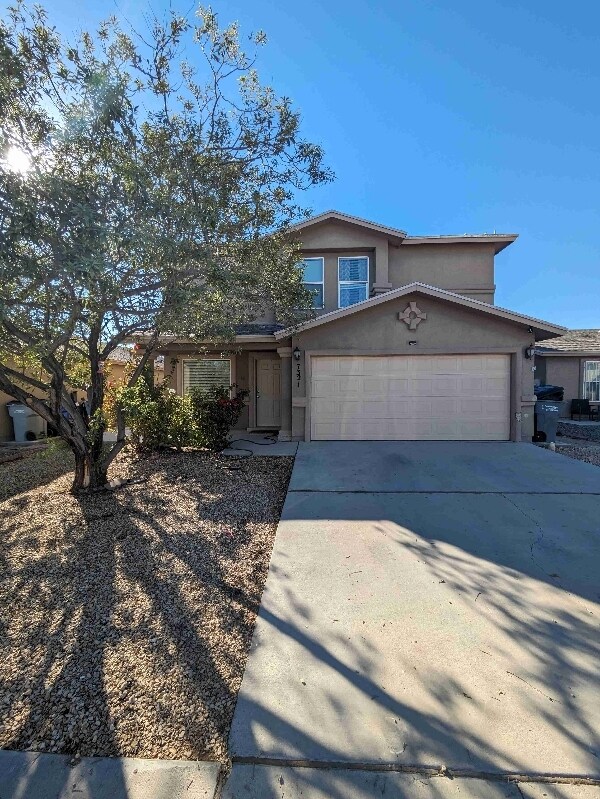 Foto principal - 7321 Brick Dust St