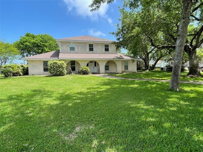 Building Photo - 4302 FM523