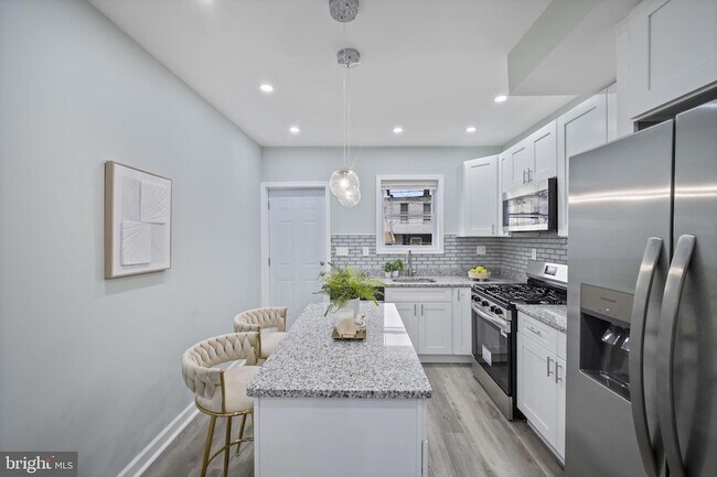 Foto del edificio - 328 S Macon St.