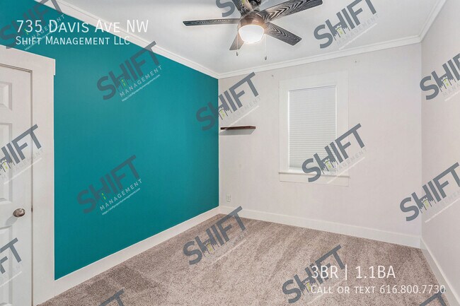 Foto del edificio - 735 Davis Ave NW