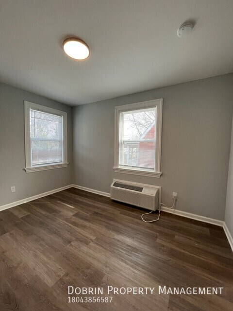 Foto del edificio - 1721 Blair St