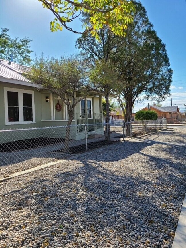 Foto del edificio - Edith