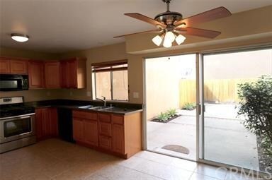 Foto del edificio - 24531 Alta Vista Dr