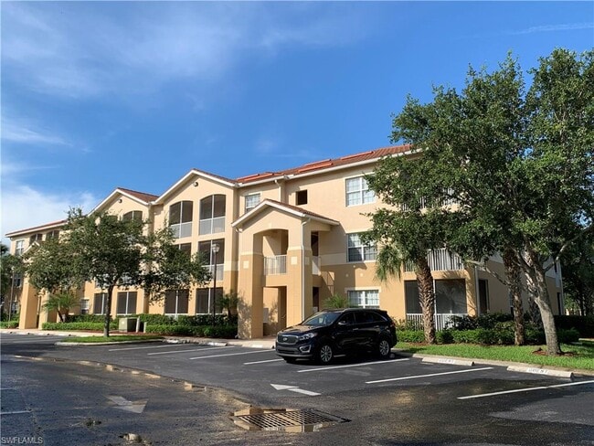 Building Photo - 9025 Colby Dr