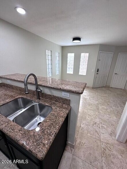 Foto del edificio - 3235 E Camelback Rd