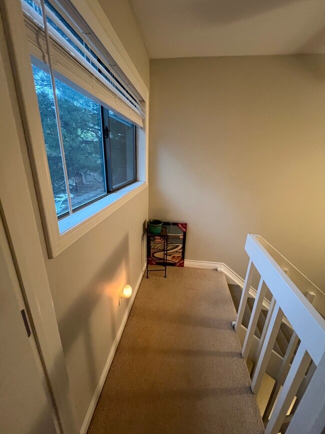 Building Photo - 3108 Eastwood Ct