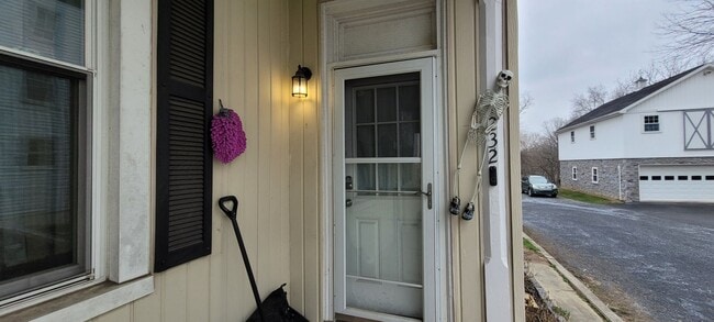 Building Photo - 2 bedroom home in  Manheim township