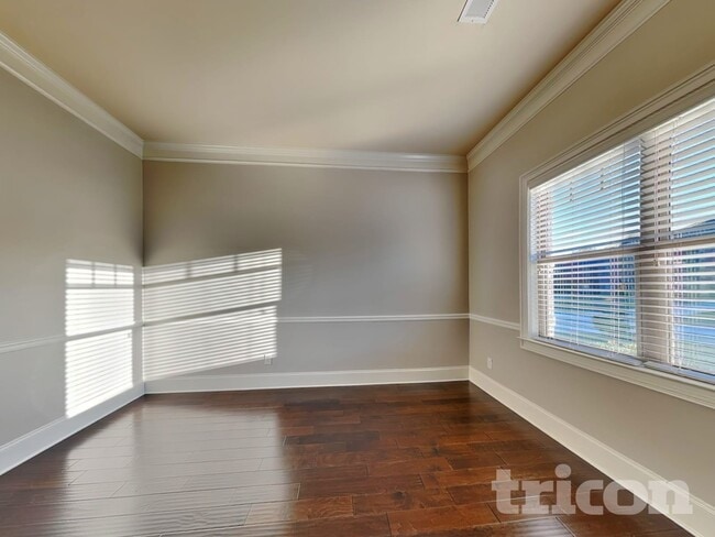 Building Photo - 790 Stonebranch Dr