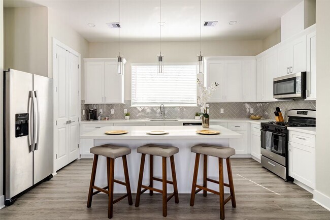 Foto del edificio - 2622 Huntington Creek Ln