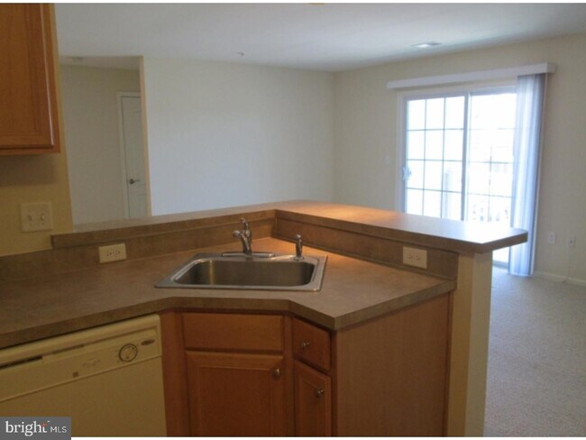 Building Photo - 86 Highbridge Ln