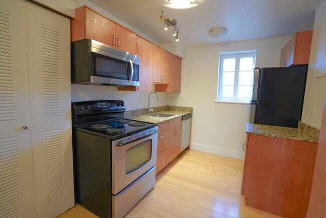 Foto del edificio - 611 Westgate Ave